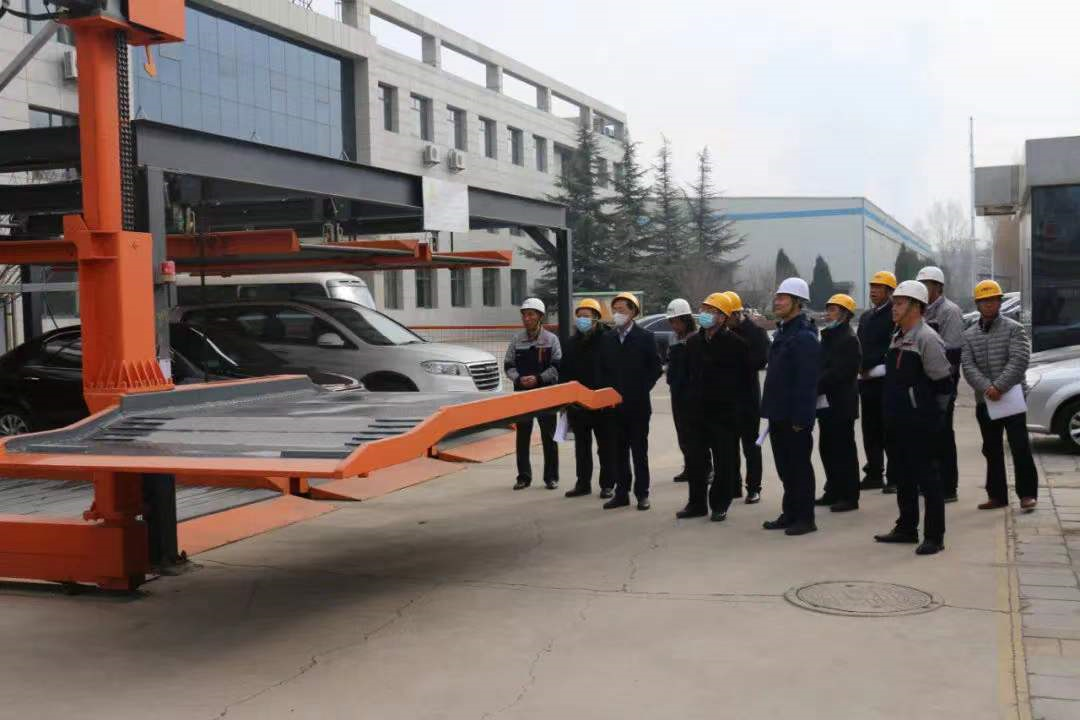 唐如海督查调研市产投集团改革发展情况(图3) 唐如海督查调研市产投集团改革发展情况(图3)